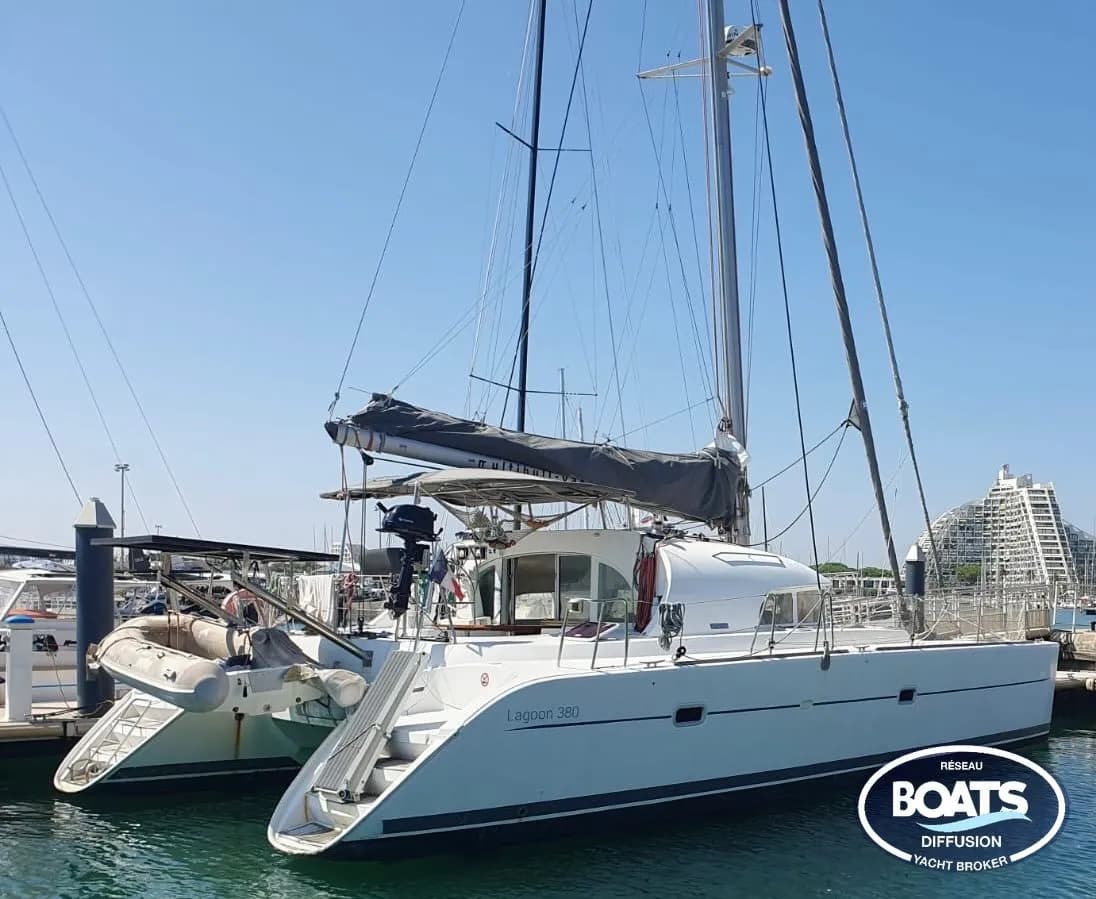Lagoon 380